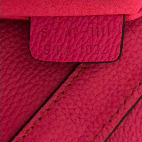 Céline mini luggage neon Pink/fuchsia pre-loved - Picture 8 of 8